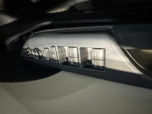 Used 2017 Honda Civic LX image 10