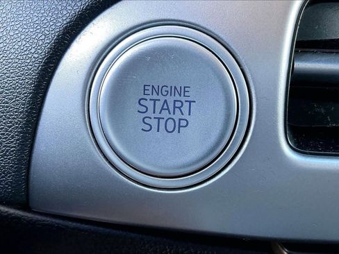 Used 2023 Hyundai Palisade SE image 30