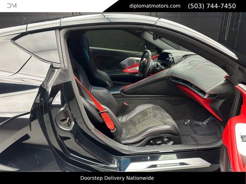 Used 2020 Chevrolet Corvette Stingray Premium Cpe w/ 3LT Preferred Equipment Group image 20