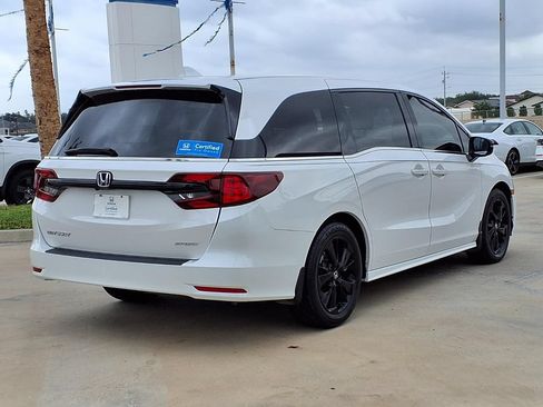 Used 2024 Honda Odyssey Sport image 7