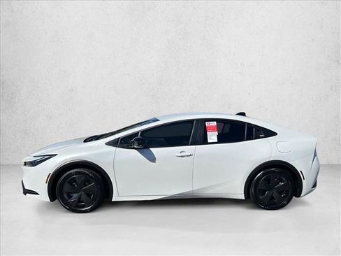 New 2026 Toyota Prius Plug-In Hybrid image 5