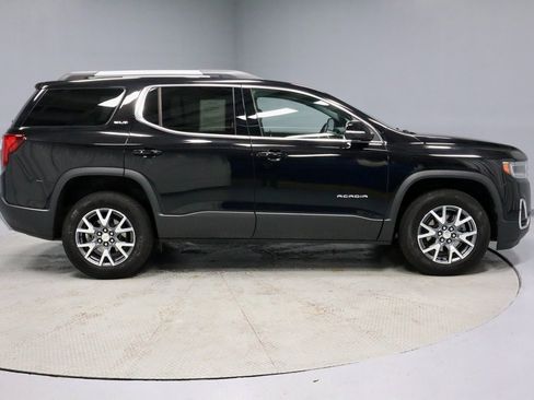 Used 2023 GMC Acadia SLT w/ LPO, Floor Liner Package image 14