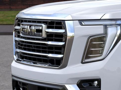New 2026 GMC Yukon Elevation image 13