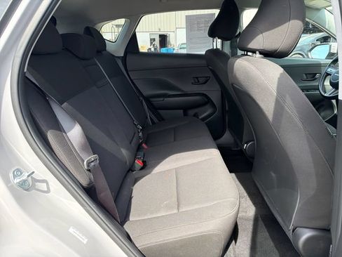 Used 2025 Hyundai Kona SEL AWD/4WD image 30