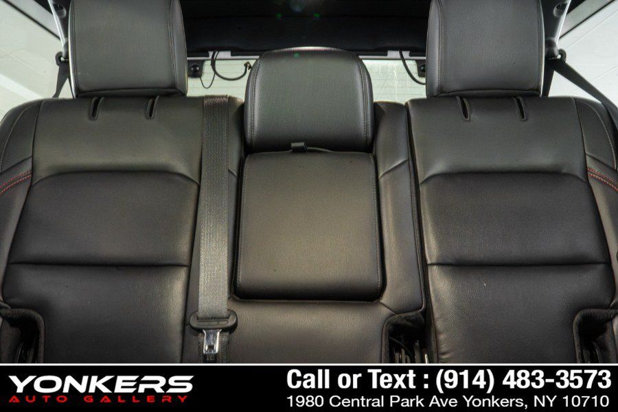 Used 2023 Jeep Wrangler Unlimited Rubicon w/ LED Lighting Group AWD/4WD image 34