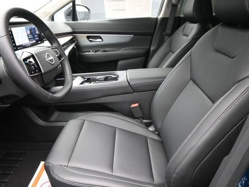 Used 2025 Nissan Murano SL AWD/4WD image 15