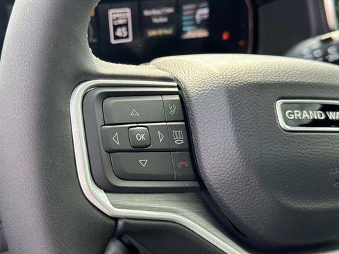 New 2026 Jeep Grand Wagoneer Limited AWD/4WD image 32