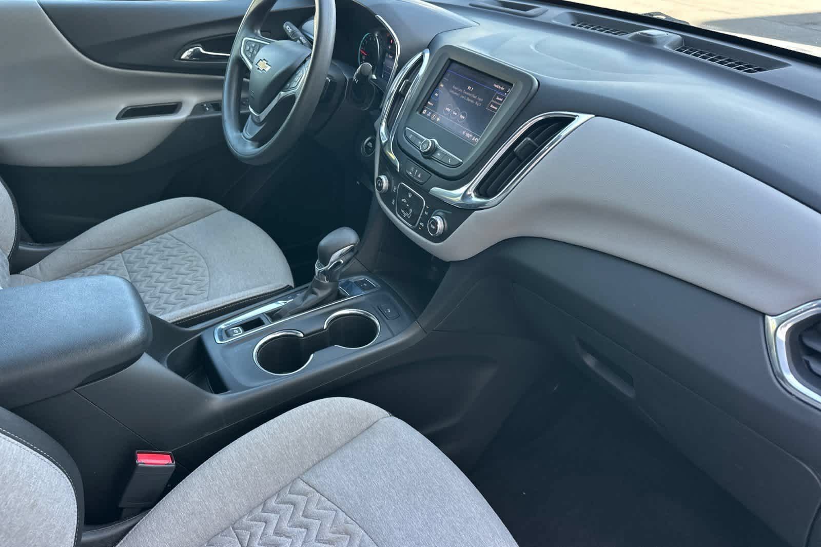 Used 2023 Chevrolet Equinox LT AWD/4WD image 17