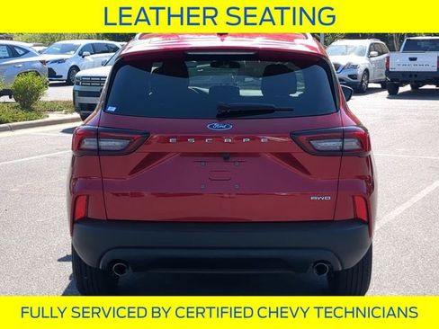 Used 2025 Ford Escape ST-Line AWD/4WD image 7