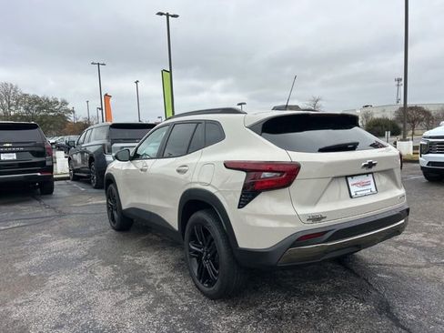 New 2026 Chevrolet Trax ACTIV w/ Driver Confidence Package image 5