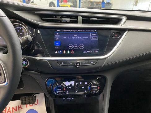 Used 2022 Buick Encore GX Select w/ Sport Touring Package FWD image 20