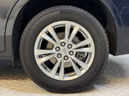 Certified 2023 Cadillac XT5 Luxury FWD image 11