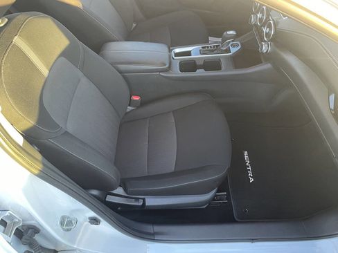 Used 2023 Nissan Sentra SV image 16