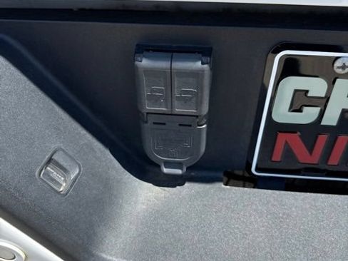 Used 2023 GMC Sierra 2500 AT4 w/ AT4 Premium Plus Package AWD/4WD image 12