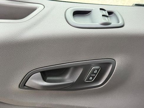 New 2026 Ford Transit 250 Low Roof image 17