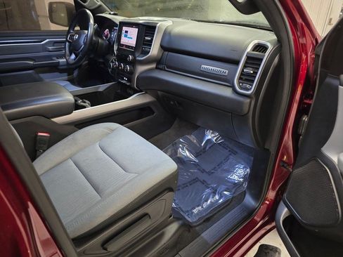 Used 2022 RAM 1500 Big Horn RWD image 36
