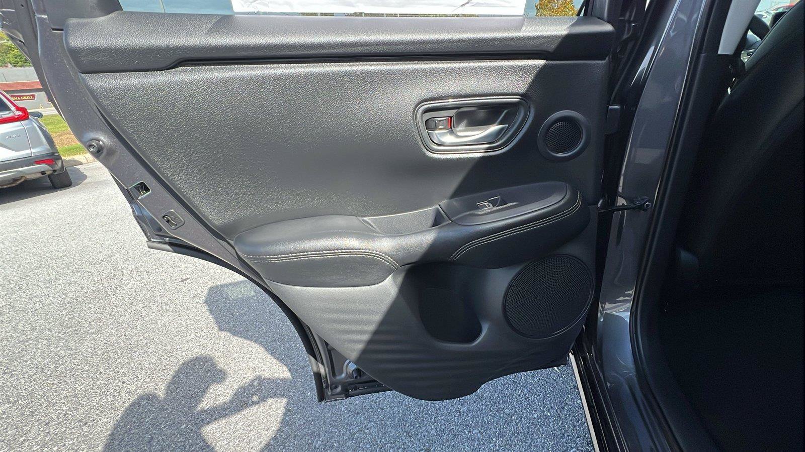 New 2027 Honda HR-V EX-L image 17