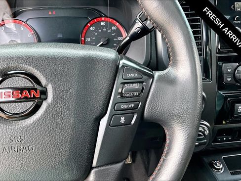 Used 2022 Nissan Titan PRO-4X w/ Pro-4x Convenience Package AWD/4WD image 14