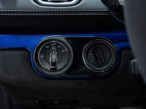 Used 2020 Porsche 718 Boxster Spyder RWD image 60
