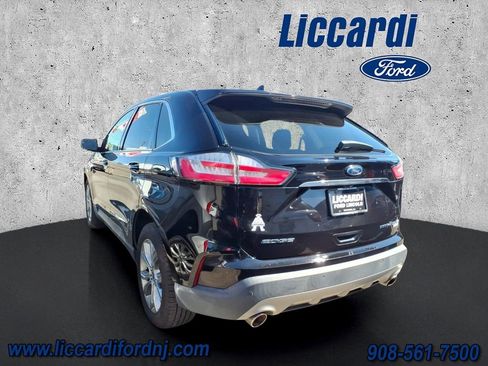 Certified 2019 Ford Edge Titanium w/ Cold Weather Package AWD/4WD image 4