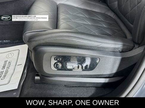Used 2024 BMW X7 xDrive40i image 20