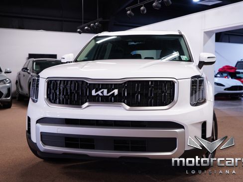 Used 2025 Kia Telluride EX image 1