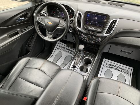 Used 2022 Chevrolet Equinox Premier FWD image 40