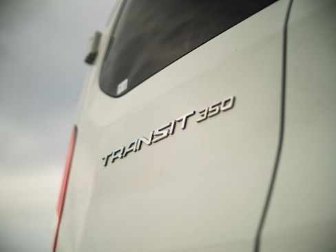 Used 2023 Ford Transit 350 XLT image 40