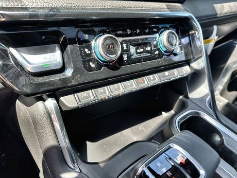 New 2026 GMC Sierra 1500 Denali w/ Denali Reserve Package image 27