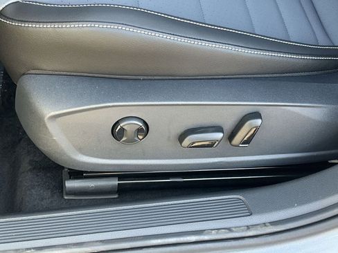 New 2026 Volkswagen Jetta SE image 16