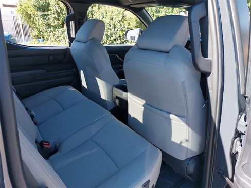 Used 2025 Toyota Tacoma SR5 image 11