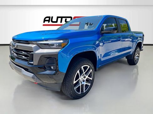 Used 2023 Chevrolet Colorado Z71 w/ Z71 Convenience Package 2 image 3