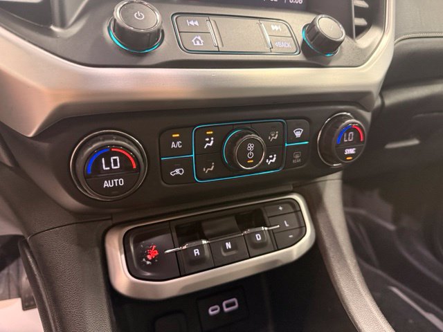 Used 2020 GMC Acadia SLE w/ Driver Convenience Package FWD image 15