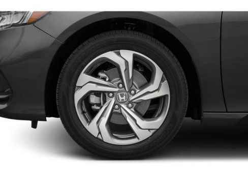 Used 2018 Honda Accord EX-L image 11