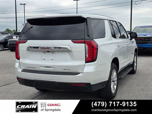 Used 2023 GMC Yukon SLT w/ SLT Premium Package AWD/4WD image 8