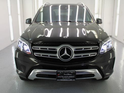 Used 2018 Mercedes-Benz GLS 450 4MATIC w/ Premium Package image 3