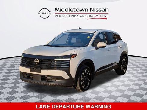 Certified 2025 Nissan Kicks SV AWD/4WD image 8