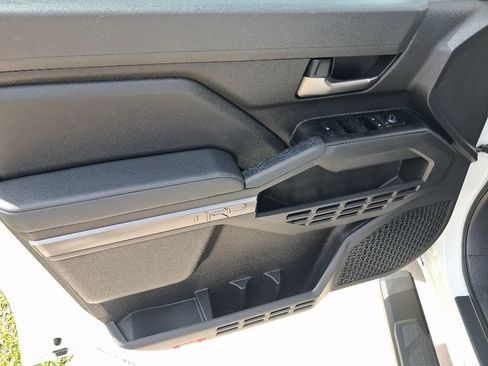 Used 2025 Toyota Tacoma TRD Sport RWD image 15