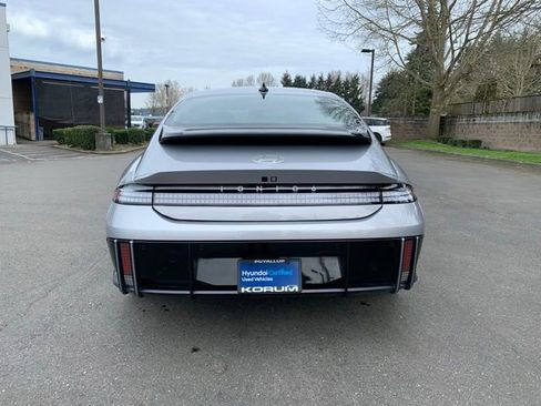 Used 2023 Hyundai Ioniq 6 SEL AWD/4WD image 4
