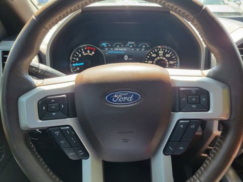 Used 2018 Ford F150 King Ranch w/ Equipment Group 601A Luxury AWD/4WD image 12