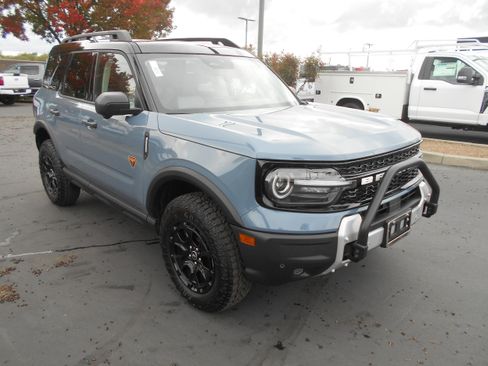 Used 2025 Ford Bronco Sport Badlands w/ Sasquatch Badlands Package image 7