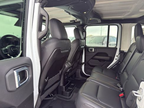 New 2026 Jeep Wrangler Sahara image 30