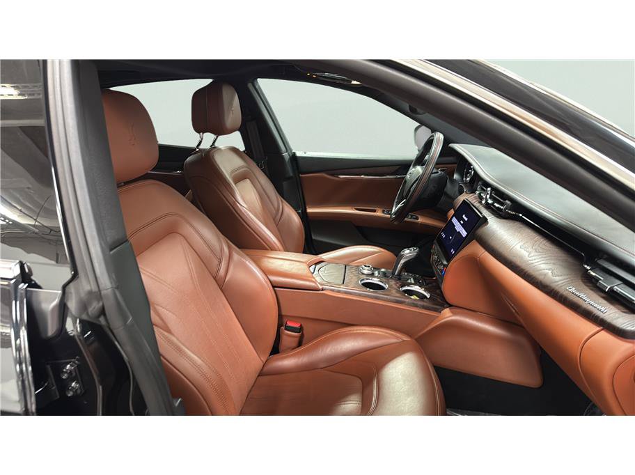 Used 2021 Maserati Quattroporte S RWD image 28