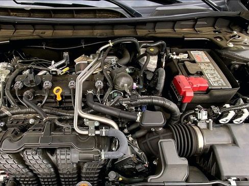 Used 2024 Nissan Altima 2.5 SV image 20