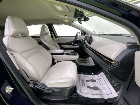 Used 2023 Nissan Ariya FWD image 29