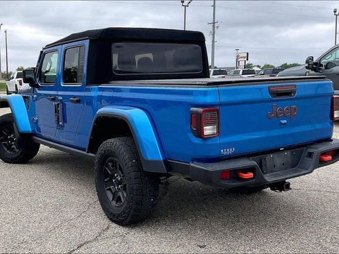 Used 2022 Jeep Gladiator Mojave w/ Cold Weather Group AWD/4WD image 3