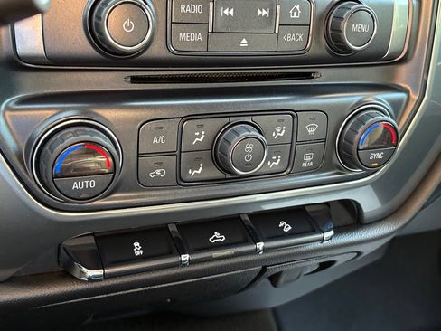 Used 2017 Chevrolet Silverado 1500 LT w/ Redline Edition AWD/4WD image 18