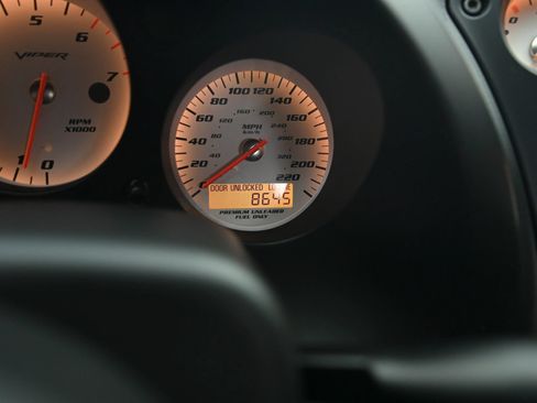 Used 2006 Dodge Viper SRT-10 RWD image 24