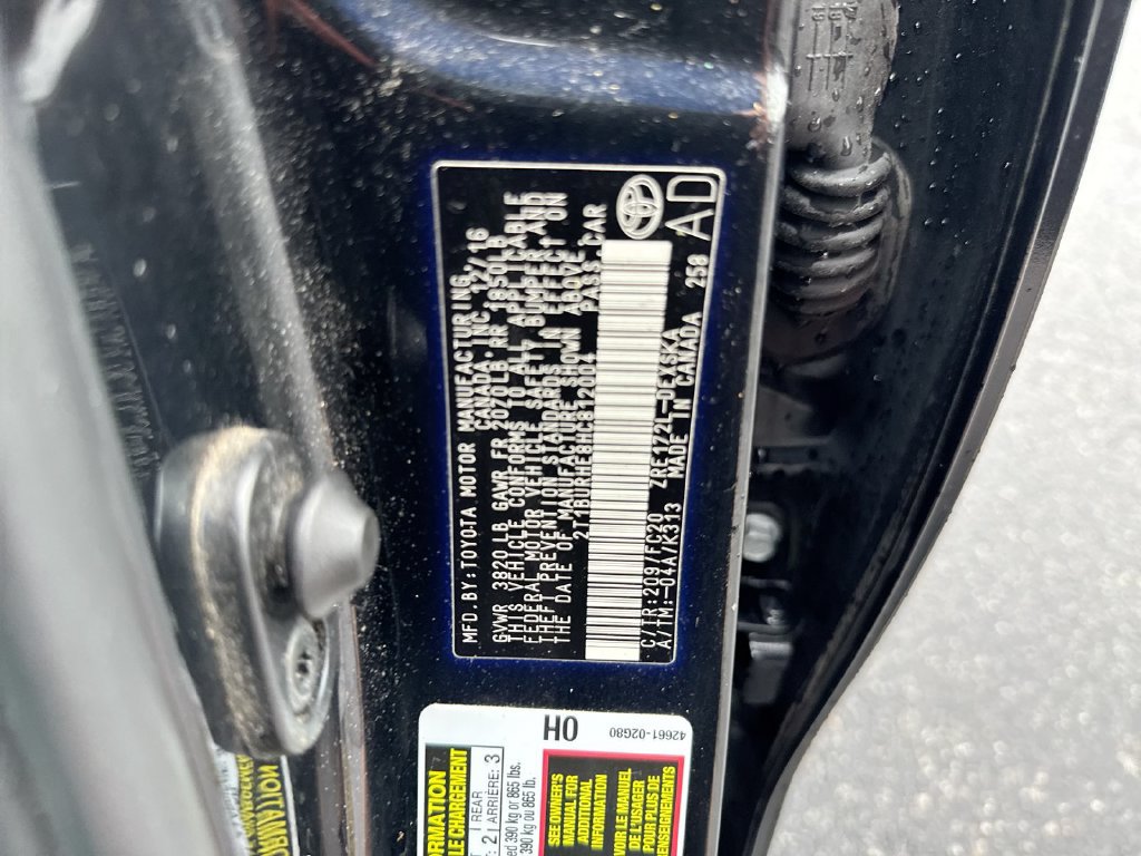 Used 2017 Toyota Corolla SE w/ Carpet Mat Package (TMS) FWD image 27