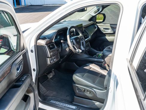 Used 2024 Chevrolet Tahoe Z71 AWD/4WD image 21